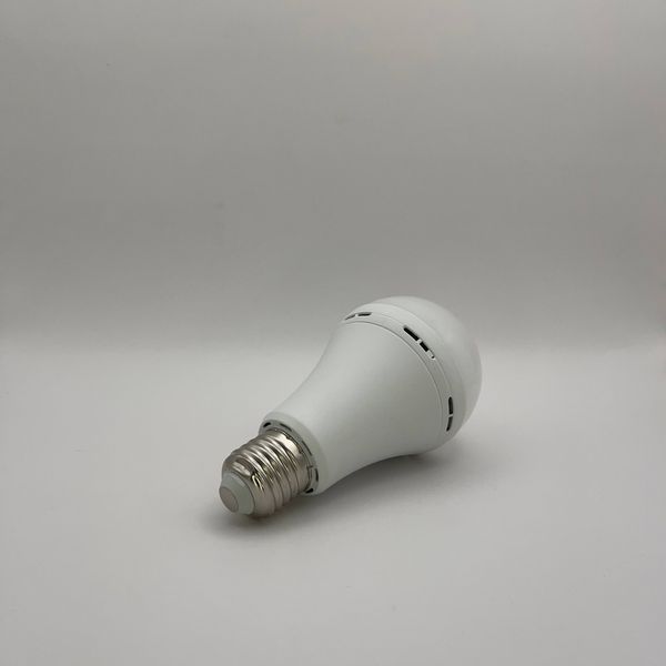 Акумуляторна LED-лампа Smart Charge Bulb (9 W, E27) 009