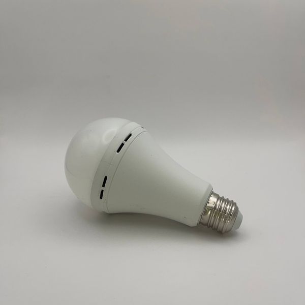 💡 Акумуляторна LED-лампа Smart Charge Bulb 12W (E27) 018 фото