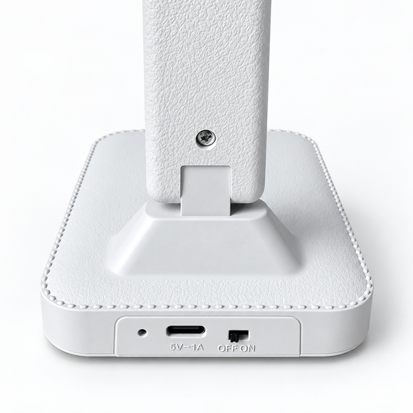 Настільна LED-лампа з USB-C 5 В / 1 А та вимикачем живлення &mdash; вигляд ззаду